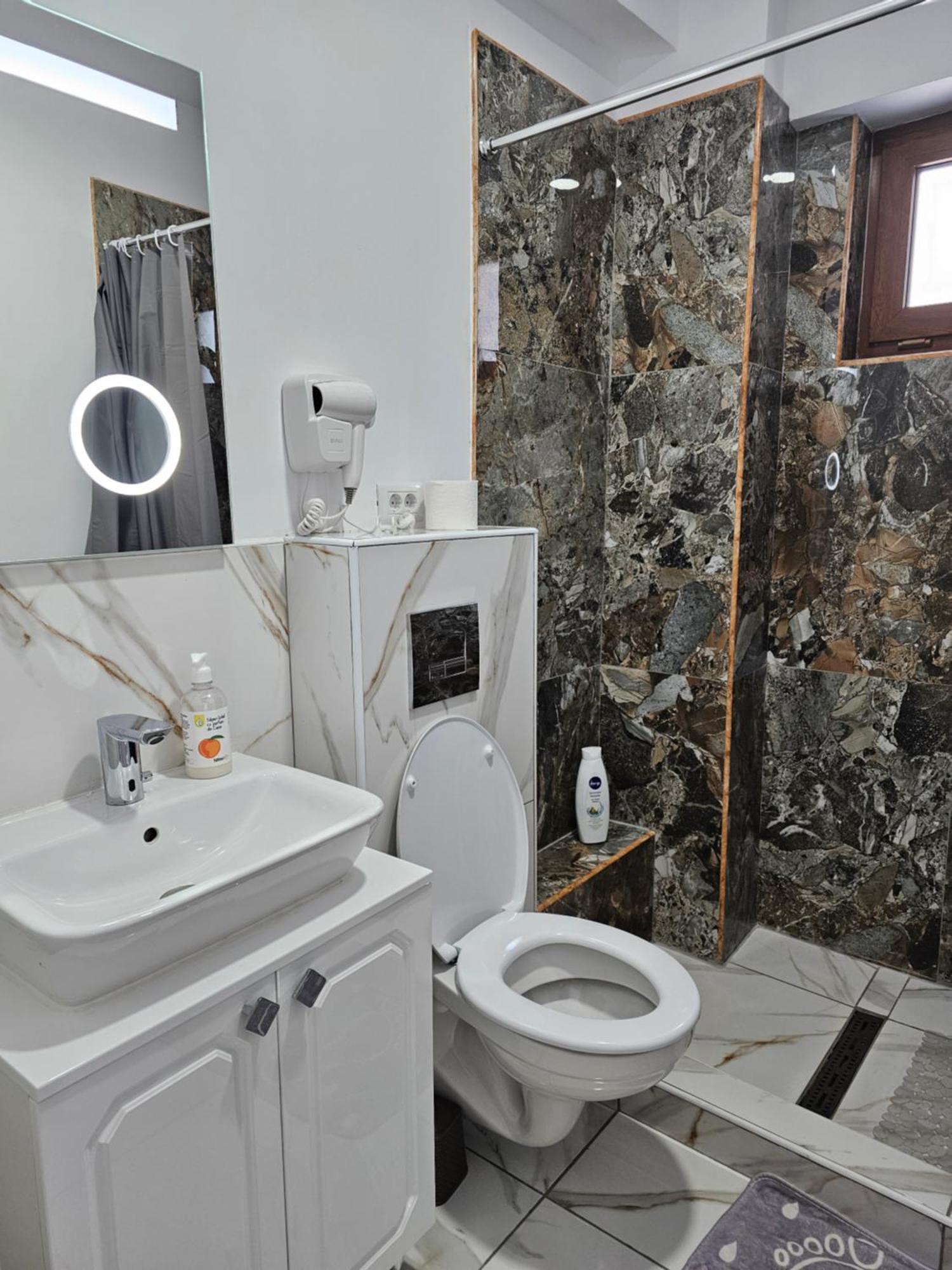Didi Apartament Craiova Kamer foto