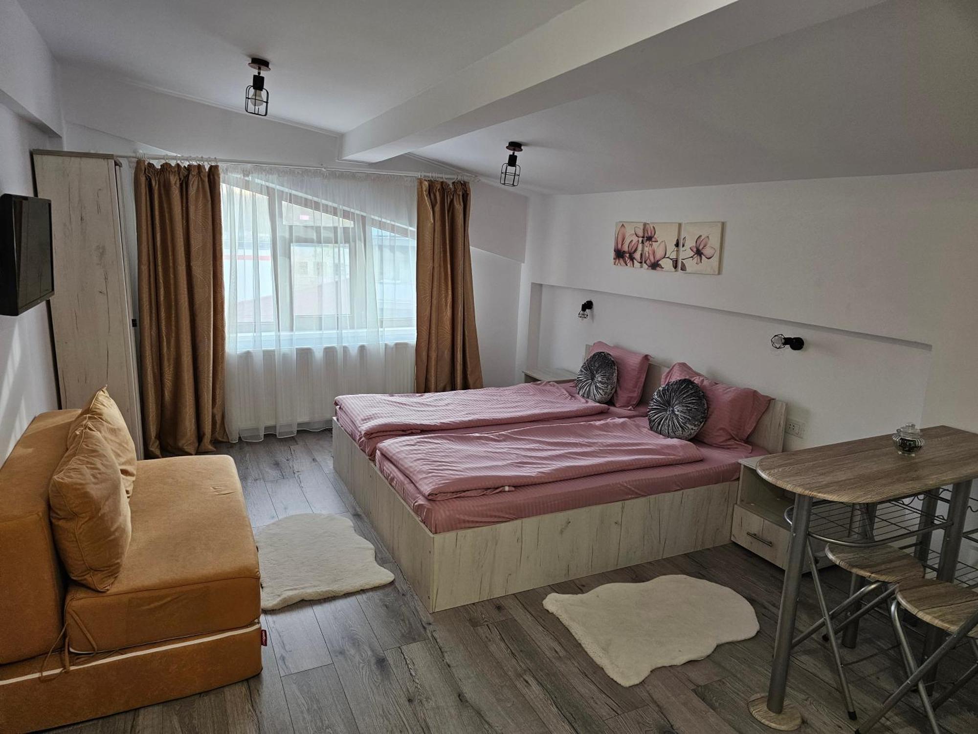 Didi Apartament Craiova Buitenkant foto