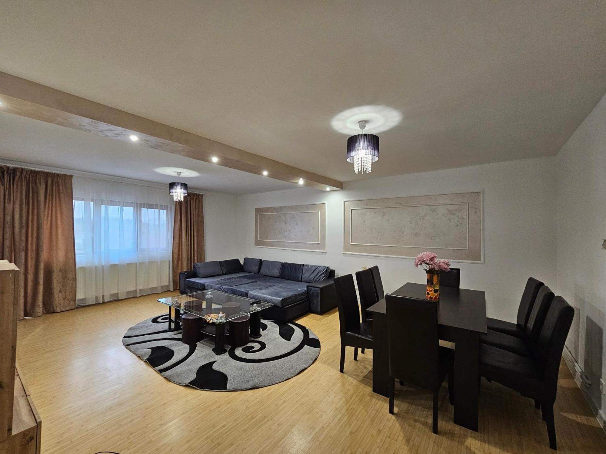 Didi Apartament Craiova Buitenkant foto